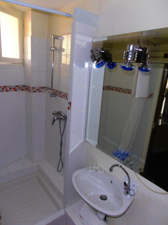 Relais Du Sidobre Hotel Lacrouzette Kamer foto