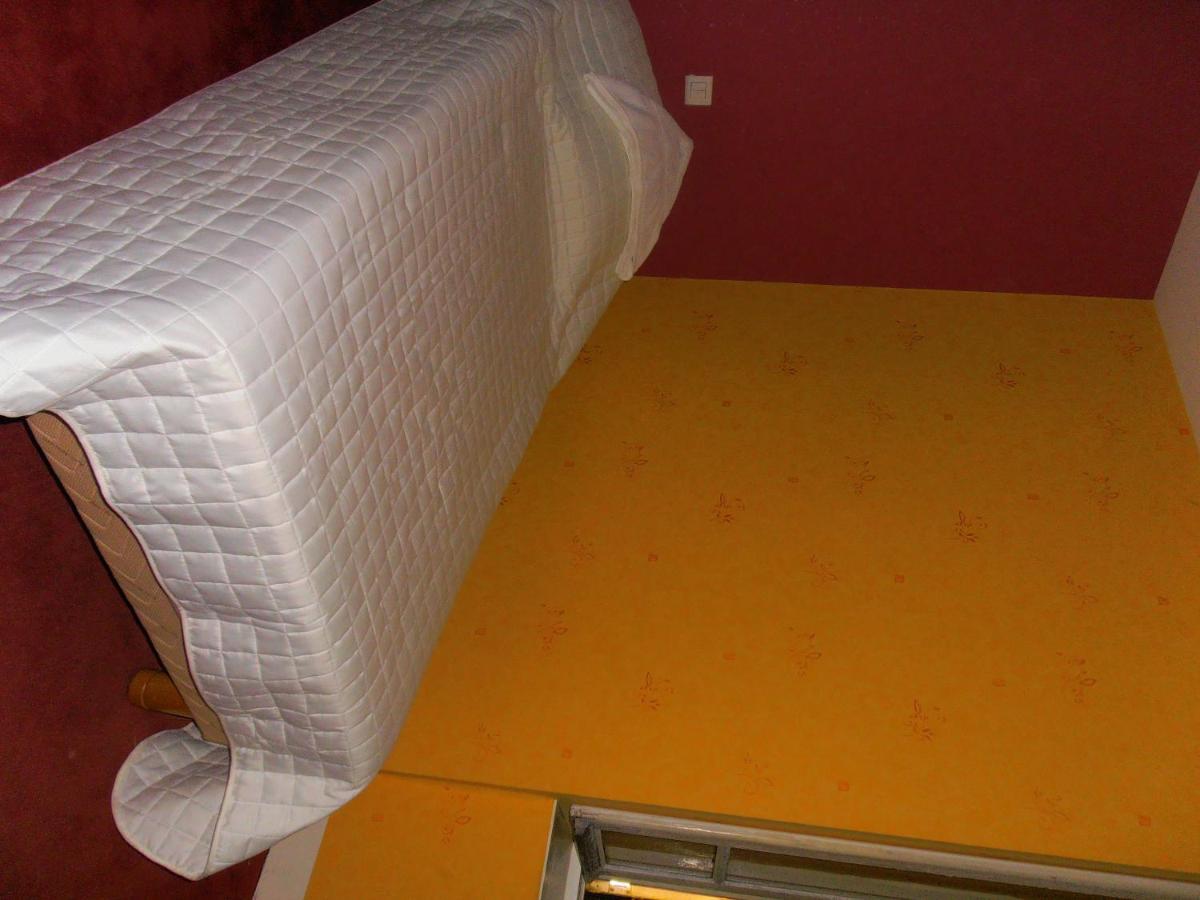 Relais Du Sidobre Hotel Lacrouzette Kamer foto